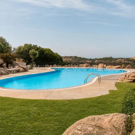 Ashlar Villa